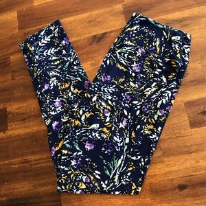 FLASH SALE LuLaRoe OS Leggings